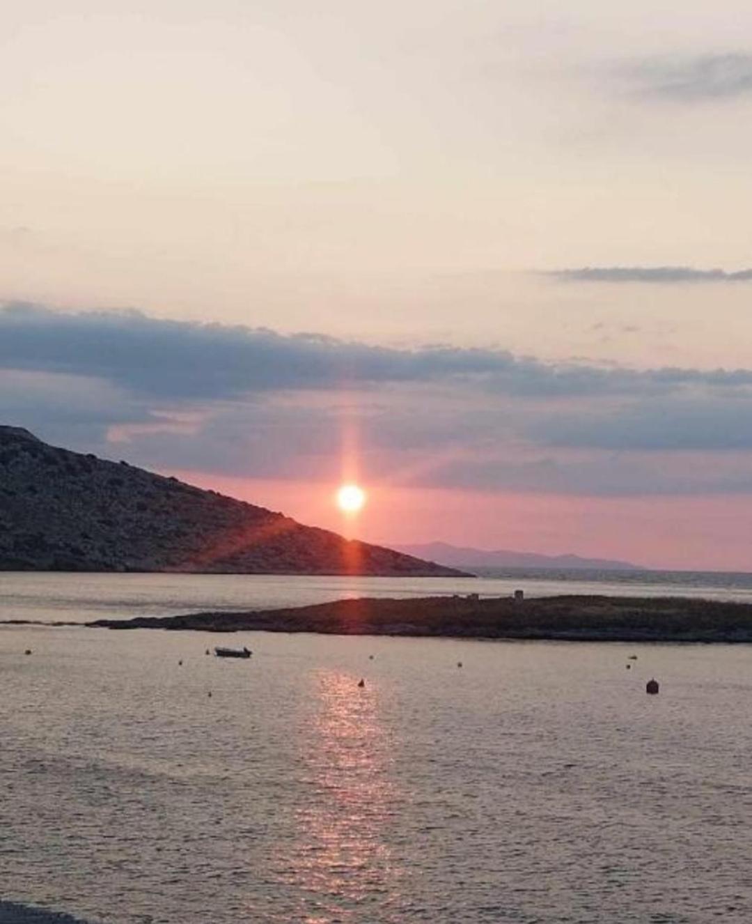 Pallas Seaside 1 Athen Eksteriør bilde